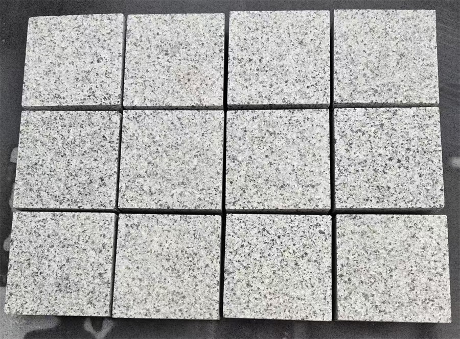 Sesame grey granite flamed Granite Cubes 10x10x5cm For Outdoor Paving Sesame grey granite flamed Granite Cubes 10x10x5cm For Outdoor Paving